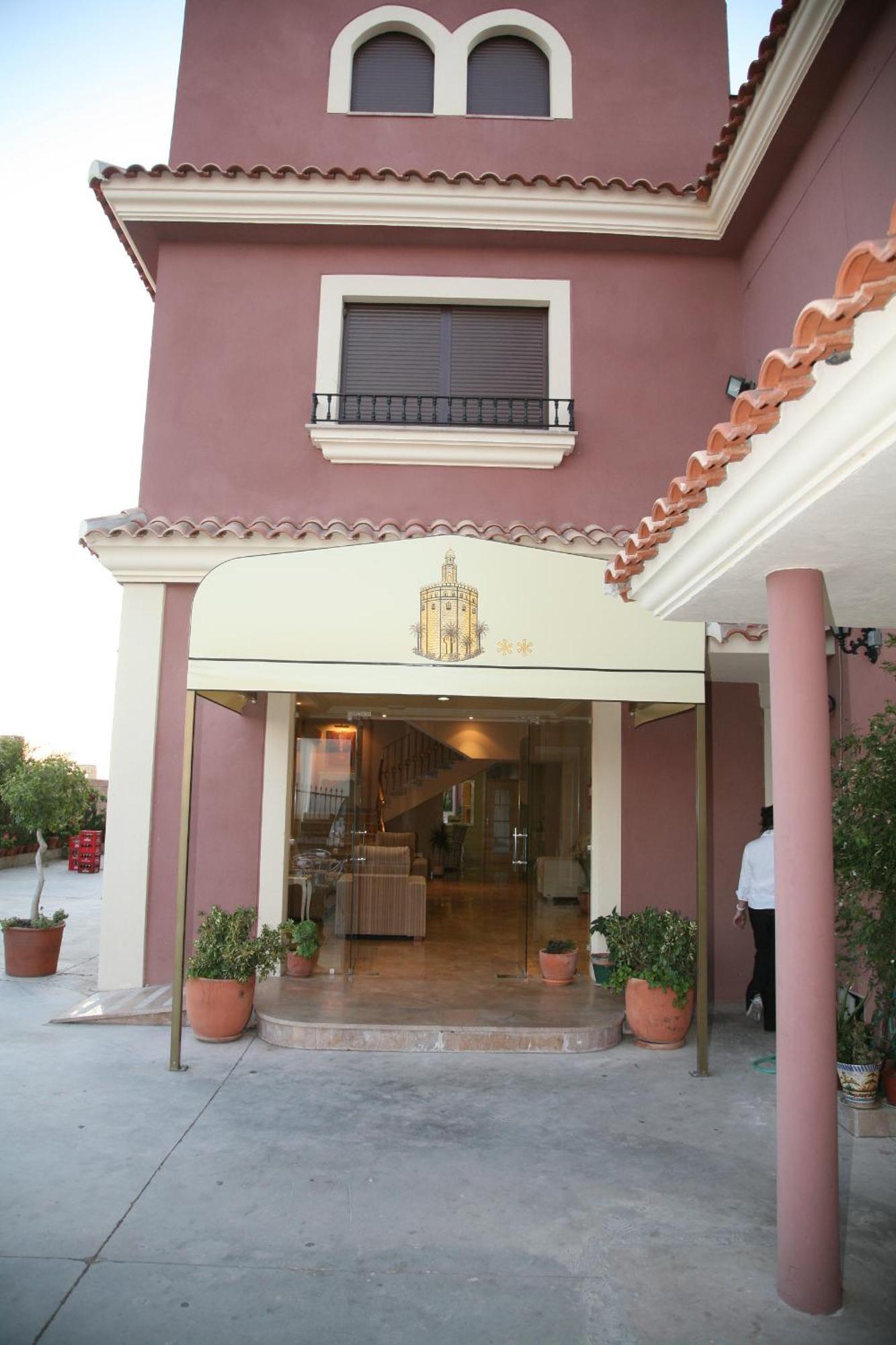Hotel Torre Del Oro La Rinconada Dış mekan fotoğraf