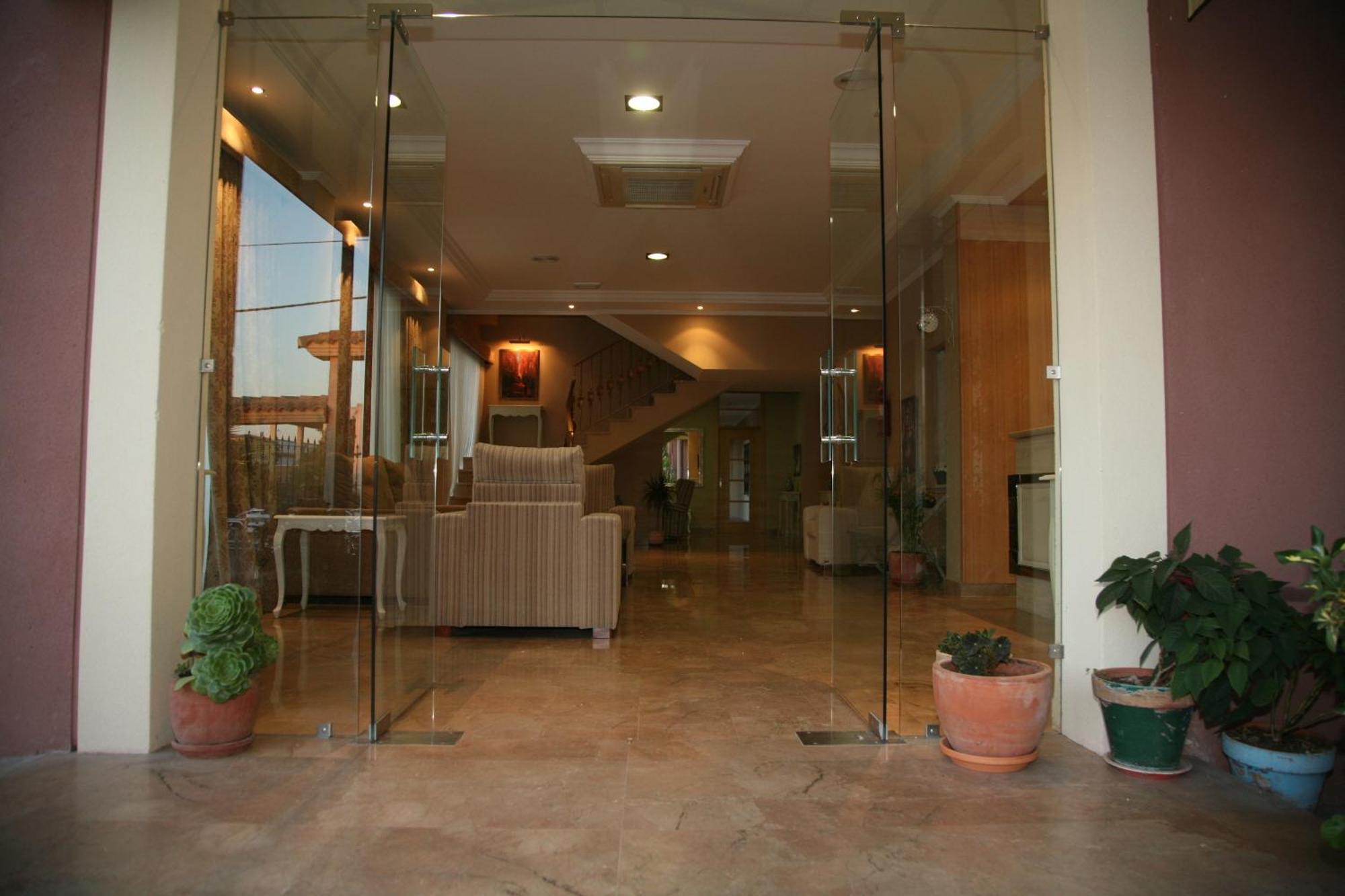 Hotel Torre Del Oro La Rinconada Dış mekan fotoğraf