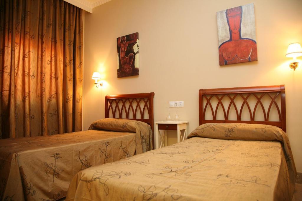 Hotel Torre Del Oro La Rinconada Dış mekan fotoğraf